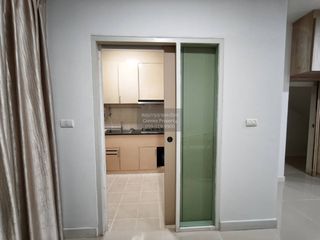For rent 3 bedrooms townhouse in Chom Thong, Bangkok