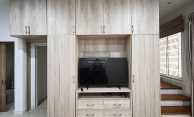 For rent 3 bedrooms townhouse in Chom Thong, Bangkok