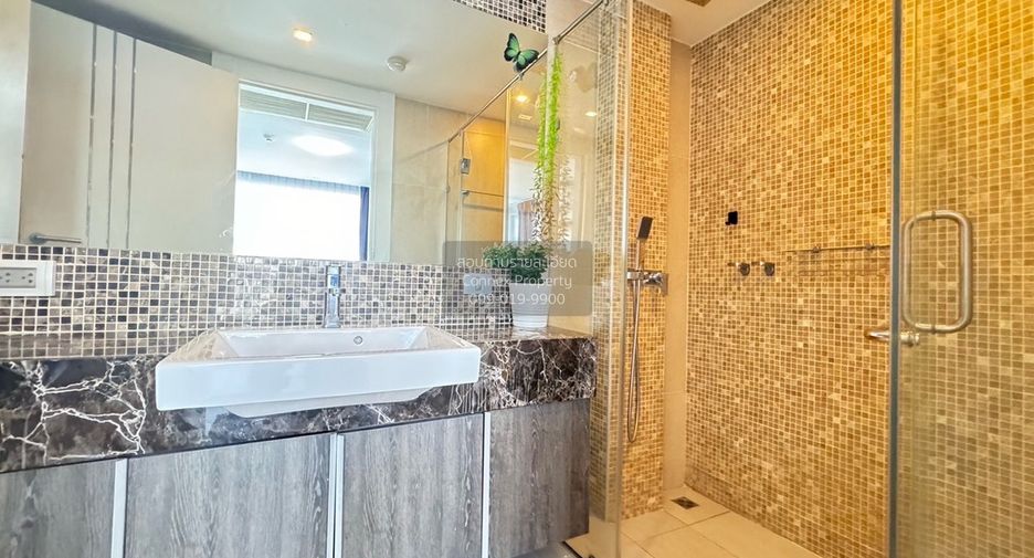 For rent 2 bedrooms condo in Bang Lamung, Chonburi