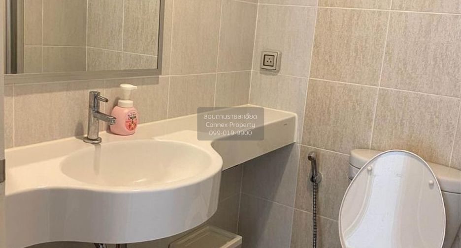 For rent 2 bedrooms condo in Bang Khae, Bangkok
