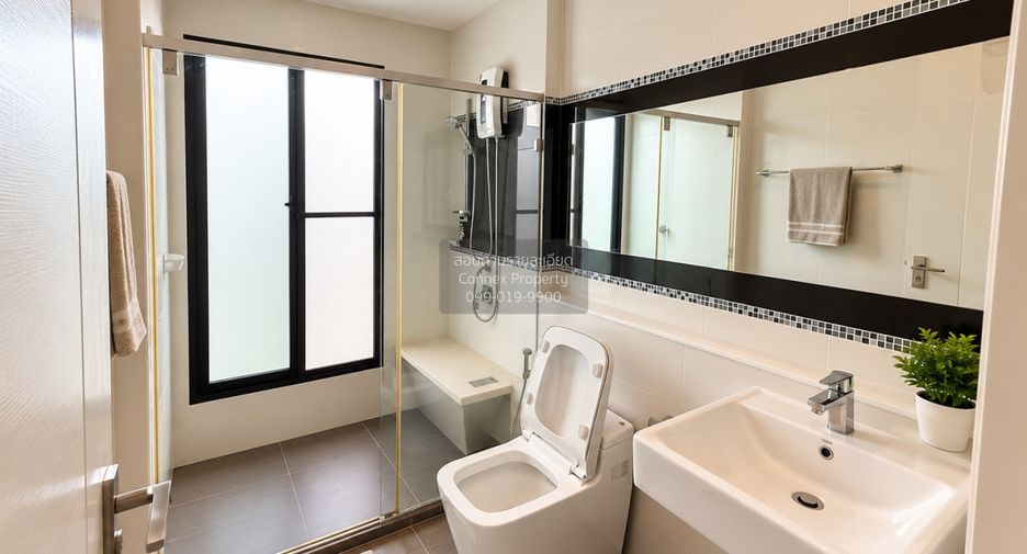 For rent 4 bedrooms house in Mueang Phuket, Phuket