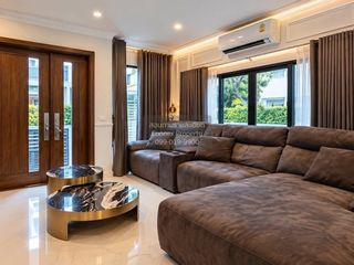 For rent 4 bedrooms house in Wang Thonglang, Bangkok