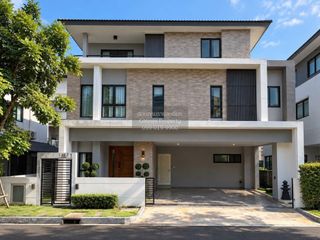 For rent 4 bedrooms house in Wang Thonglang, Bangkok