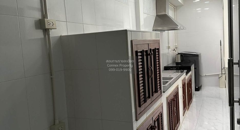 For rent 2 bedrooms townhouse in Mueang Phuket, Phuket