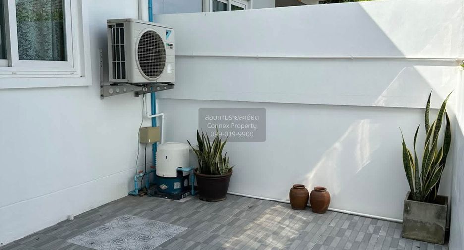 For rent 2 bedrooms townhouse in Mueang Phuket, Phuket