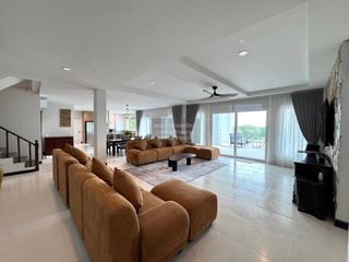 For rent 7 ベッドルーム villa in Thalang, Phuket