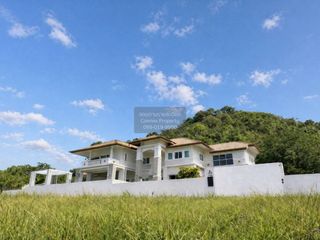 For rent 7 ベッドルーム villa in Thalang, Phuket