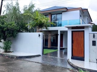 Haus zur Miete mit 2 Zimmer in Mueang Phuket, Phuket