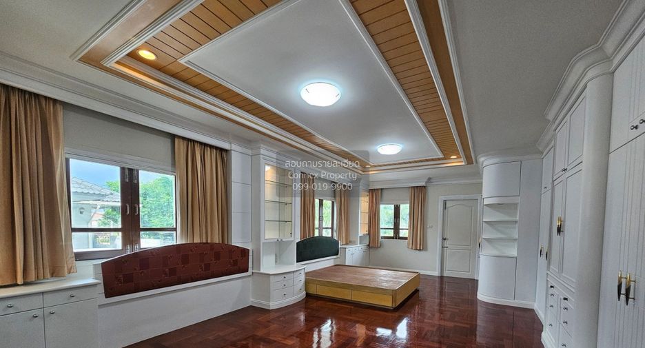 For rent 5 bedrooms house in Thawi Watthana, Bangkok