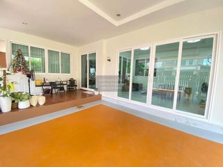 For rent 4 bedrooms house in Bang Saray, Pattaya