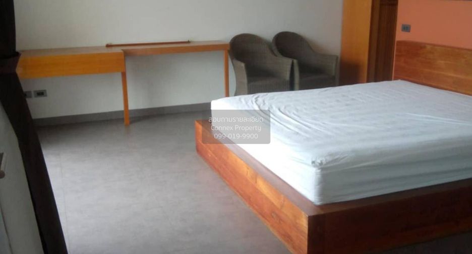 For rent 3 bedrooms villa in Mueang Phuket, Phuket