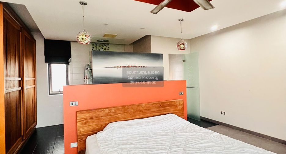 For rent 3 bedrooms villa in Mueang Phuket, Phuket