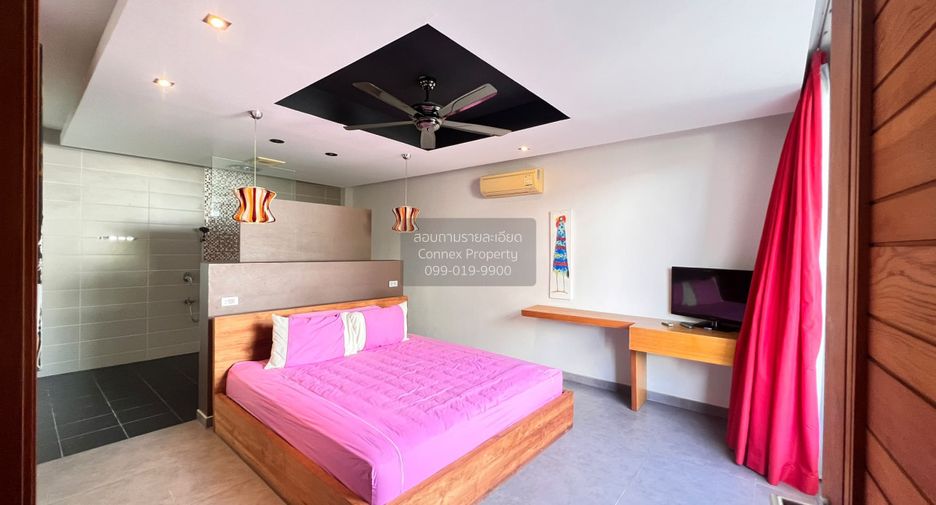 For rent 3 bedrooms villa in Mueang Phuket, Phuket