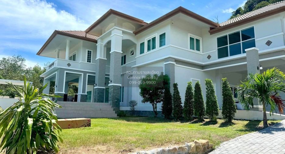 For rent 7 bedrooms villa in Thalang, Phuket
