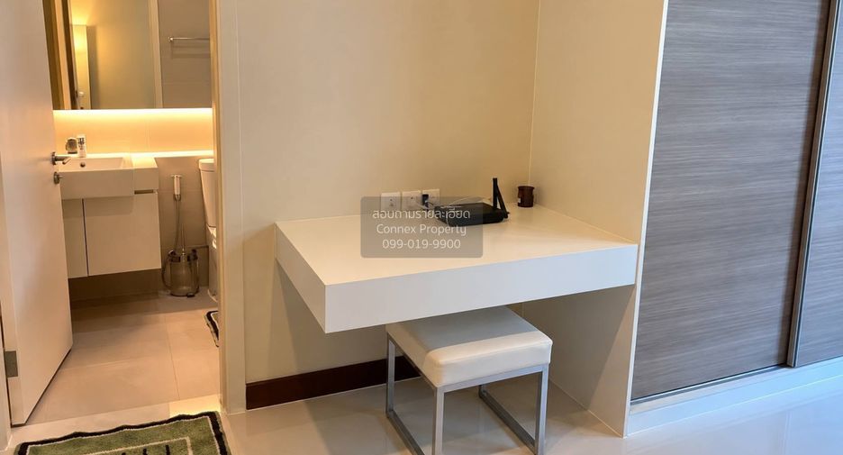 For rent 1 bed condo in Watthana, Bangkok