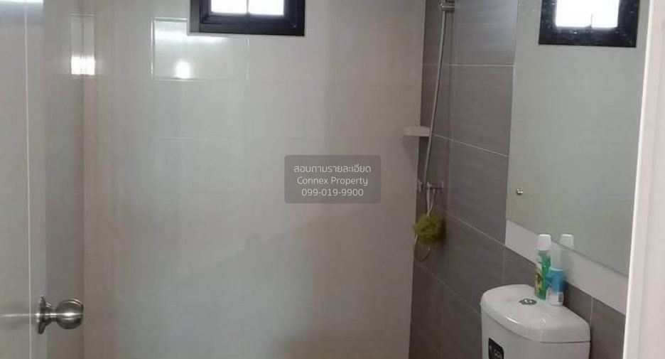 For rent 3 bedrooms house in Mueang Pathum Thani, Pathum Thani