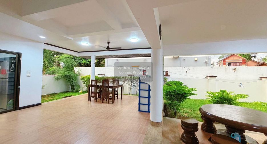 Casa en alquiler de 3 habitaciones en Mueang Phuket, Phuket