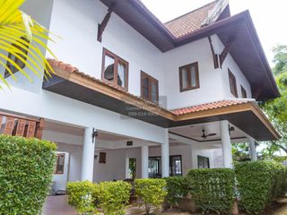 Casa en alquiler de 3 habitaciones en Mueang Phuket, Phuket