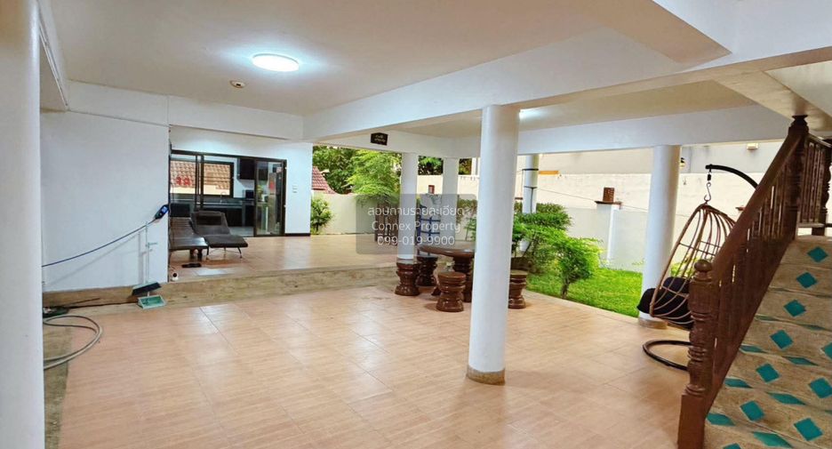 Casa en alquiler de 3 habitaciones en Mueang Phuket, Phuket