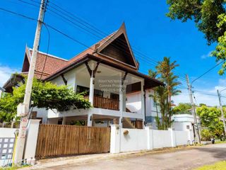 Casa en alquiler de 3 habitaciones en Mueang Phuket, Phuket