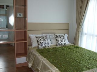 For rent 1 bed condo in Yan Nawa, Bangkok