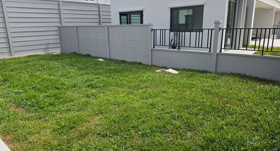 For rent and for sale 3 bedrooms house in Prawet, Bangkok