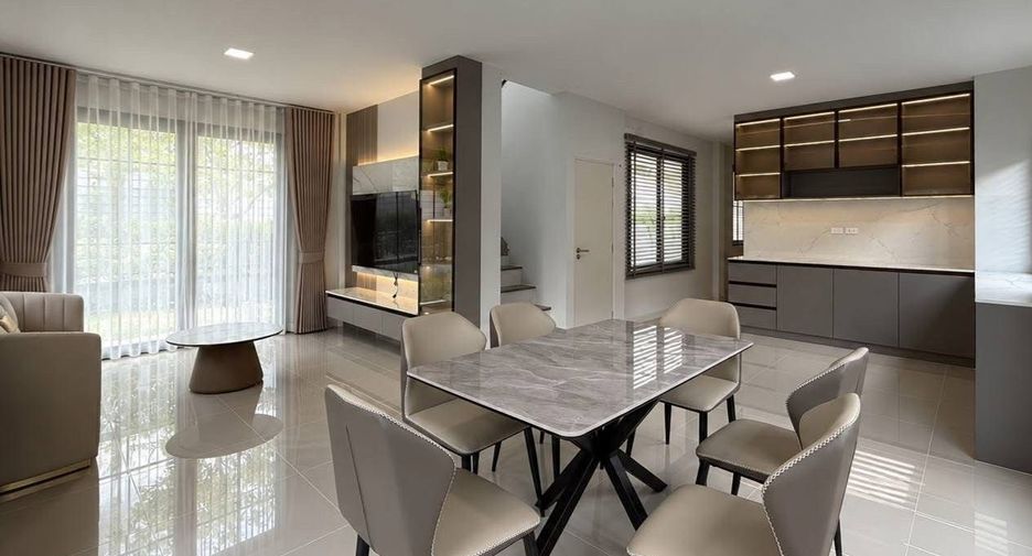 For rent and for sale 3 bedrooms house in Prawet, Bangkok