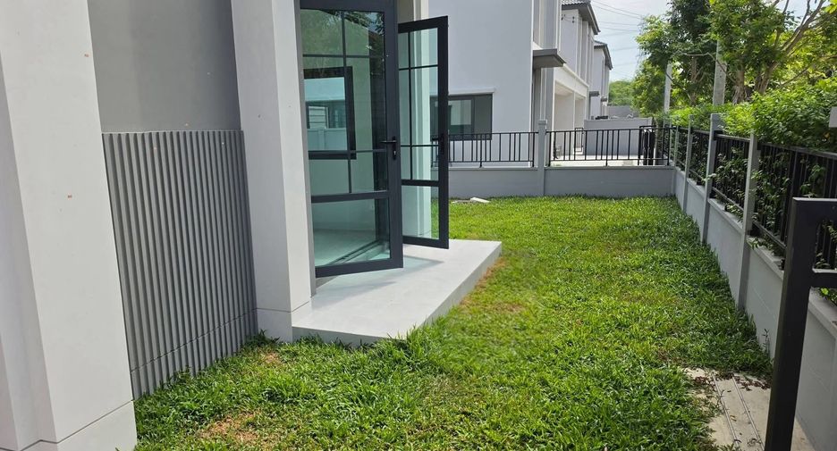 For rent and for sale 3 bedrooms house in Prawet, Bangkok