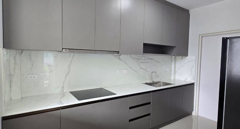 For rent and for sale 3 bedrooms house in Prawet, Bangkok