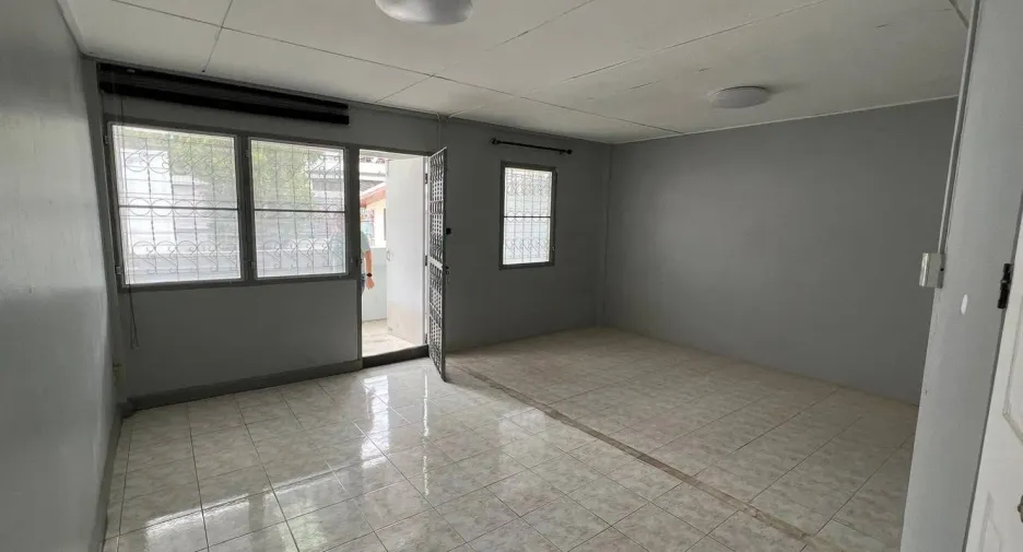 Casa en alquiler de 1 habitaciones en Watthana, Bangkok