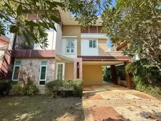For rent 3 bedrooms house in Saraphi, Chiang Mai