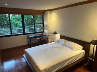 For rent 1 bed condo in Yan Nawa, Bangkok