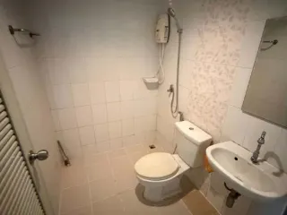 For rent 3 bedrooms townhouse in Saraphi, Chiang Mai