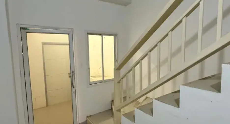For rent 3 bedrooms townhouse in Saraphi, Chiang Mai