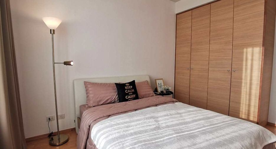 For rent 2 bedrooms condo in Sathon, Bangkok