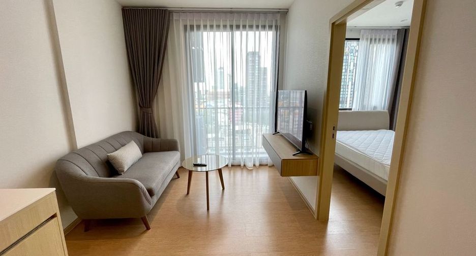 For rent 1 bed condo in Watthana, Bangkok