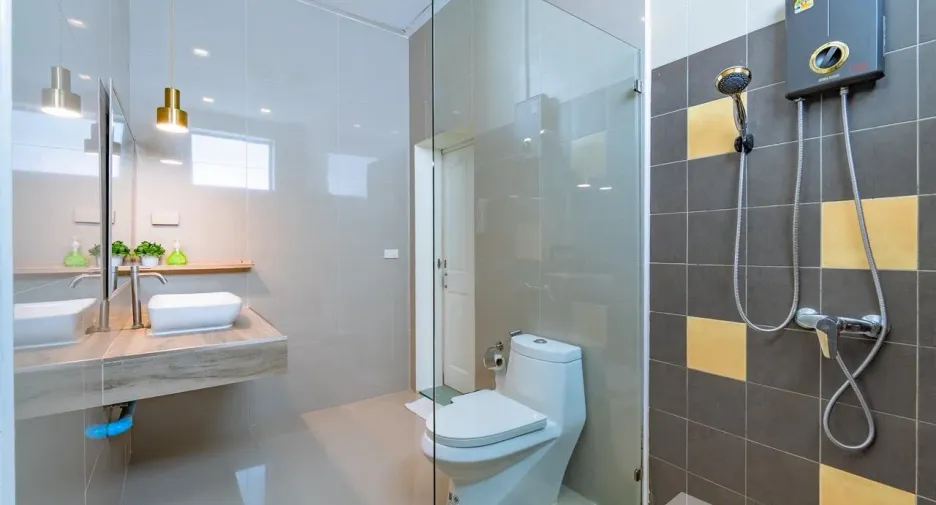 For rent 5 bedrooms villa in Kathu, Phuket