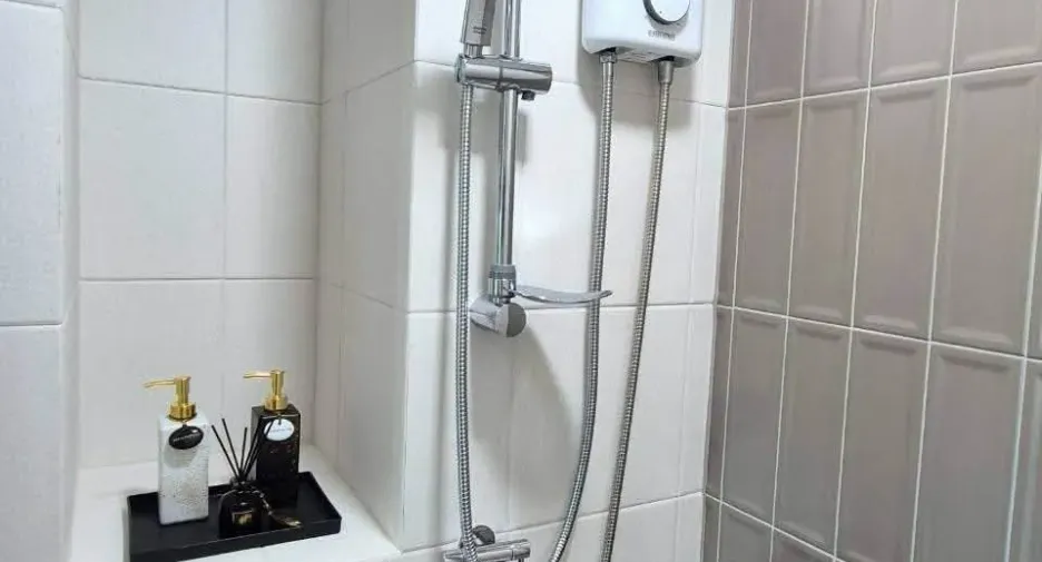 For rent 1 bed condo in Khlong Luang, Pathum Thani