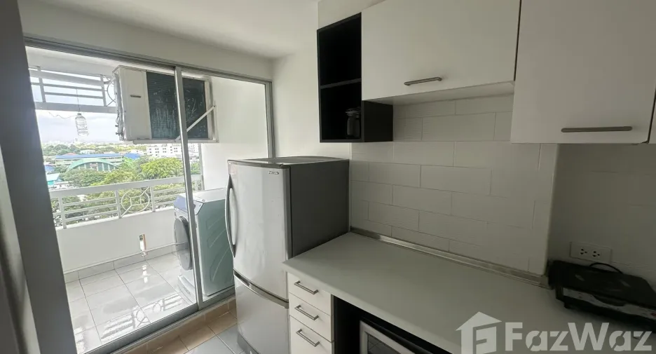 Wohnung zur Miete mit 1 Zimmer in Suan Luang, Bangkok