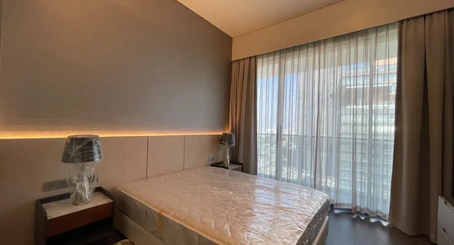 For sale 3 bedrooms condo in Watthana, Bangkok