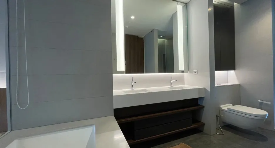 For sale 3 bedrooms condo in Watthana, Bangkok