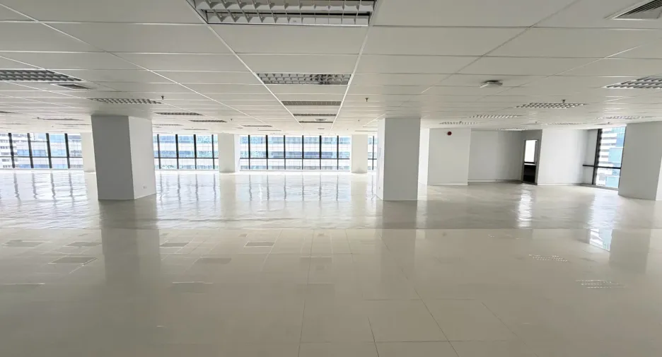 For rent 1 bed office in Watthana, Bangkok