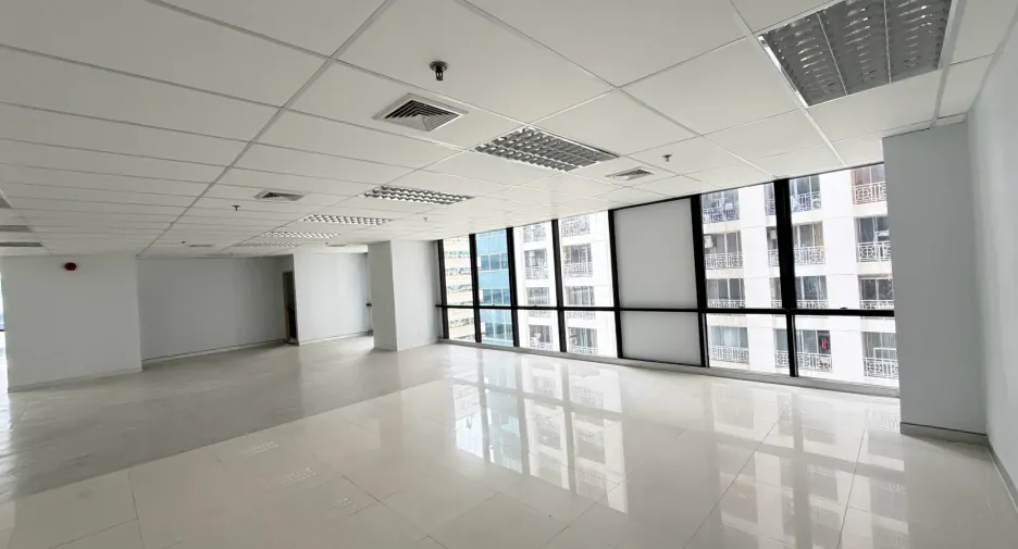 For rent 1 bed office in Watthana, Bangkok
