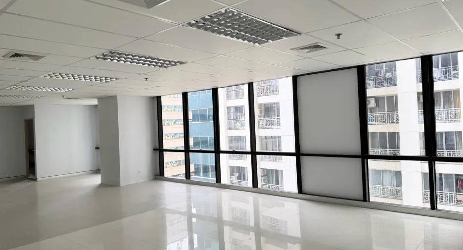 For rent 1 bed office in Watthana, Bangkok