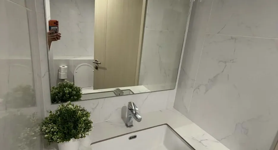 For rent 1 bed condo in Mueang Samut Prakan, Samut Prakan