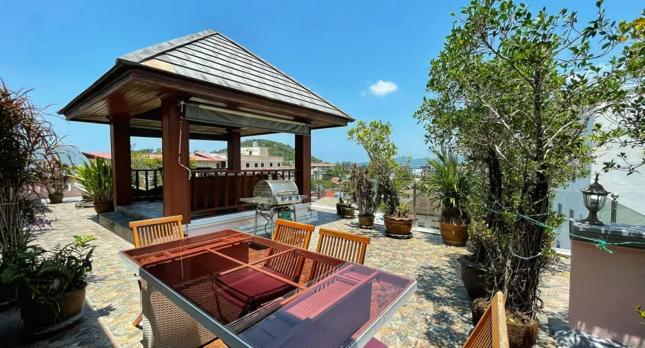 For sale そして for rent 3 ベッドルーム condo in Thalang, Phuket