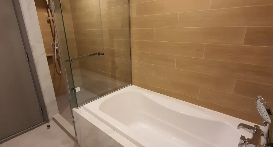 For sale and for rent 1 bed condo in Watthana, Bangkok