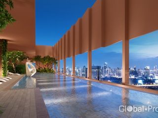Condo en venta de 3 habitaciones en Ratchathewi, Bangkok