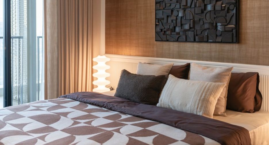 For sale 3 bedrooms condo in Khlong Toei, Bangkok
