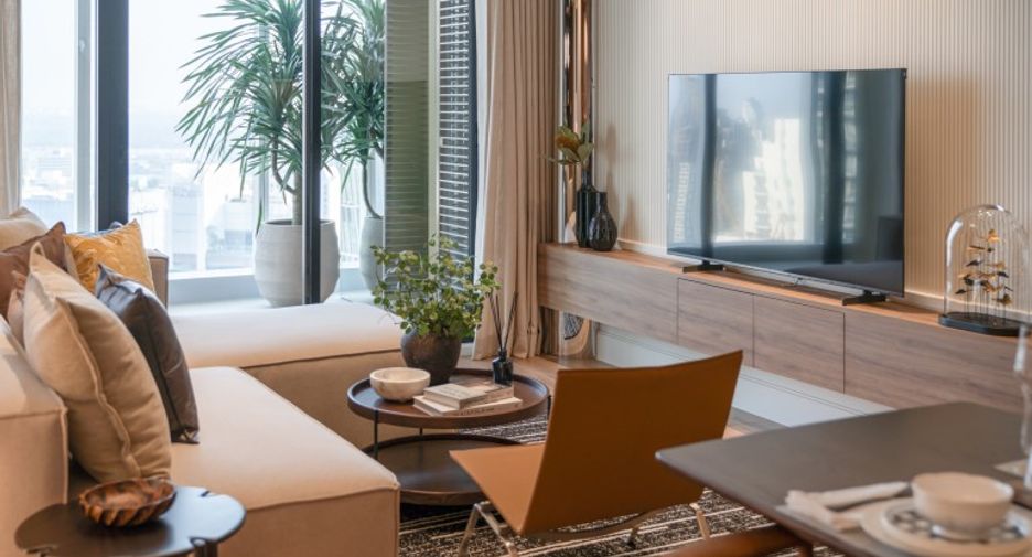 For sale 3 bedrooms condo in Khlong Toei, Bangkok